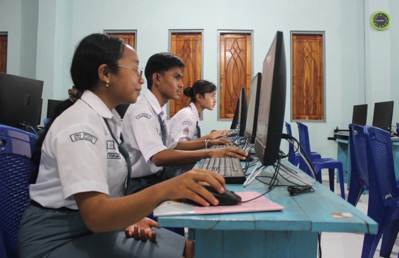 Teknologi Pendidikan Paling Besar di Dunia 2025